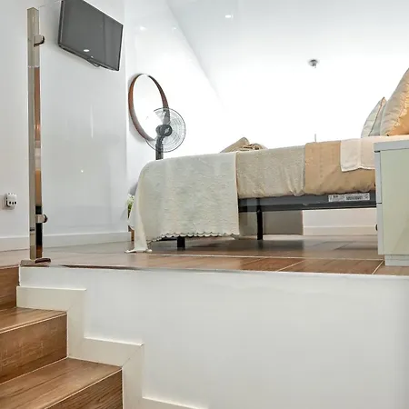 Amazing Maisonette With A Sea View And A Pool Access Apartment