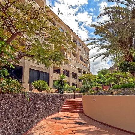 Apartment Amazing Maisonette With A Sea View And A Pool Access