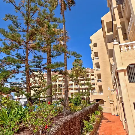 Apartment Amazing Maisonette With A Sea View And A Pool Access *